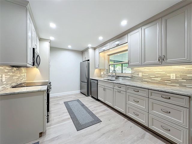 1173 BUTLER WAY, Sanford, FL 32773