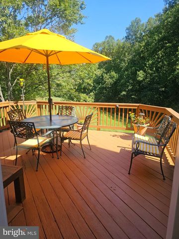 19 CASINO CT, Silver Spring, MD 20906