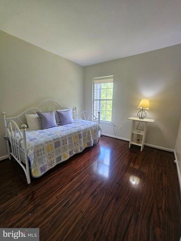 19 CASINO CT, Silver Spring, MD 20906