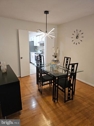 19 CASINO CT, Silver Spring, MD 20906