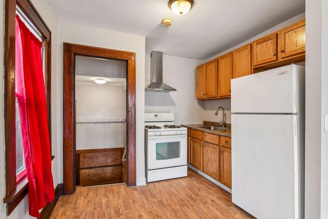 1038 23rd Avenue SE, Minneapolis, MN 55414