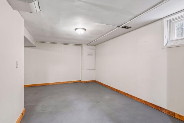 1038 23rd Avenue SE, Minneapolis, MN 55414