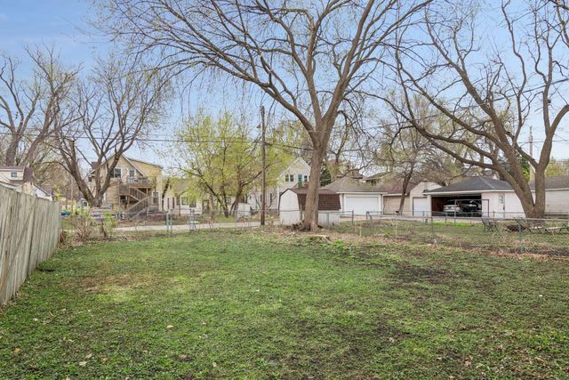 1038 23rd Avenue SE, Minneapolis, MN 55414