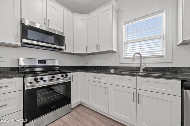 617 Abigail Taylor Drive B, Greenville, NC 27834