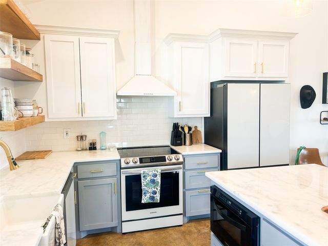 925 Clear Spring Road, Stephenville, TX 76401