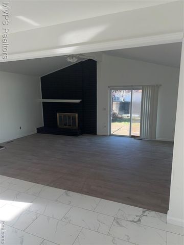 35267 Eden Park Drive, Sterling Heights, MI 48312