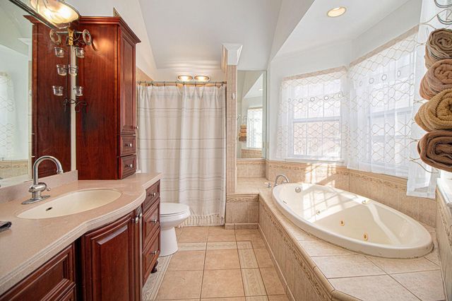 7683 N 1200 W, Fair Oaks, IN 47943