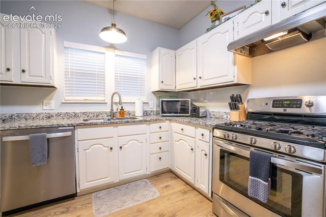 604 N Pine Street, Colorado Springs, CO 80905