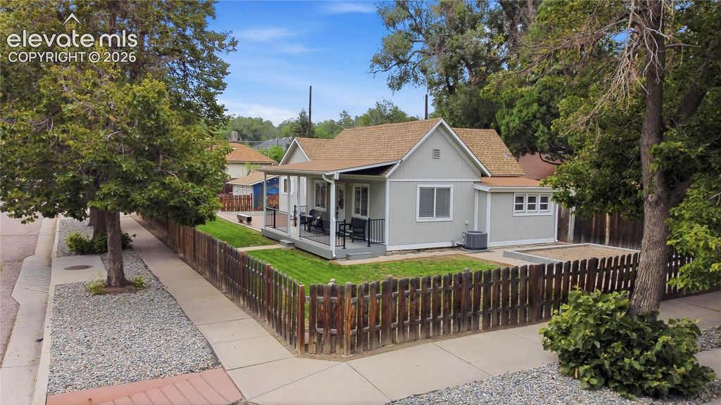 604 N Pine Street, Colorado Springs, CO 80905 — photo 4