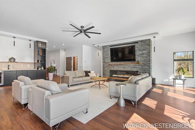 16342 Lincoln Street, Grand Haven Twp, MI 49417