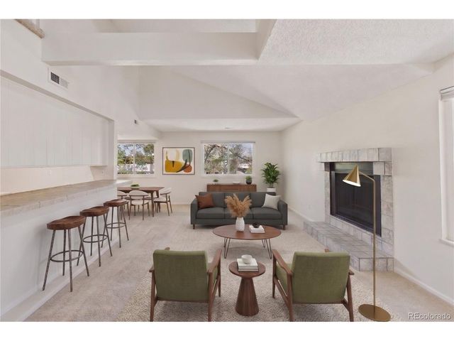 1140 S Monaco Pkwy 3, Denver, CO 80224