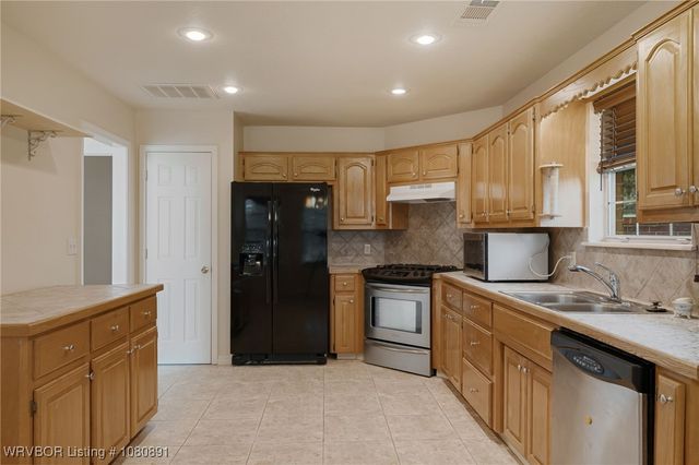 36798 Silver Ridge Lane, Poteau, OK 74953