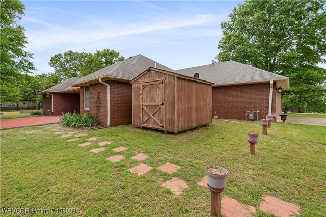 36798 Silver Ridge Lane, Poteau, OK 74953