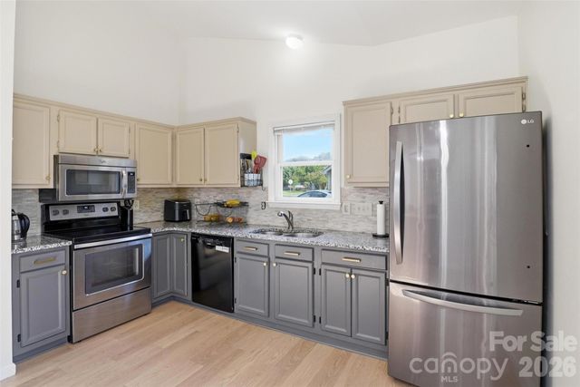 12025 Freshwell Road, Charlotte, NC 28273