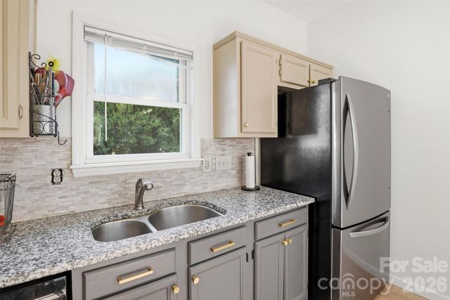 12025 Freshwell Road, Charlotte, NC 28273