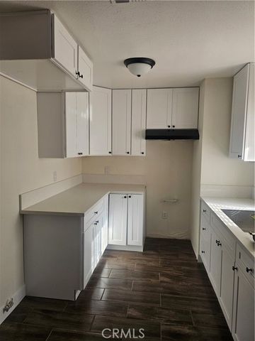 45419 10th B, Lancaster, CA 93534