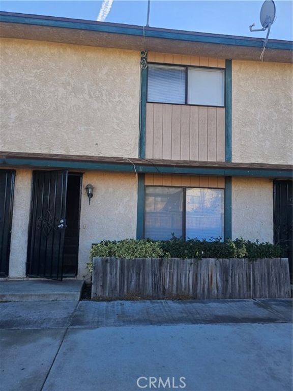 45419 10th B, Lancaster, CA 93534