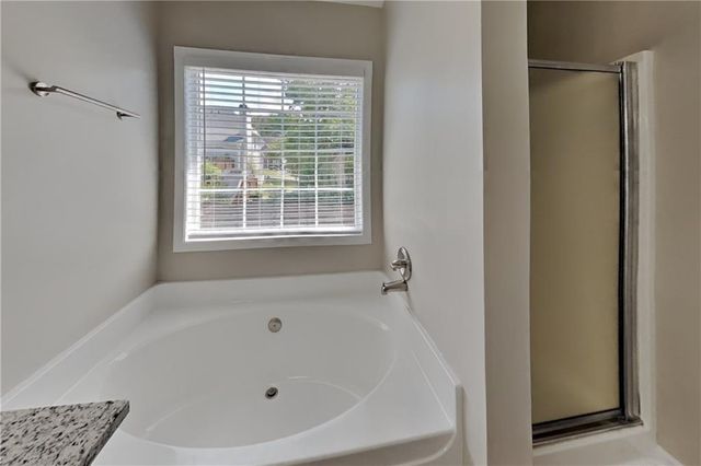1504 Farmlake Drive SE, Mableton, GA 30126