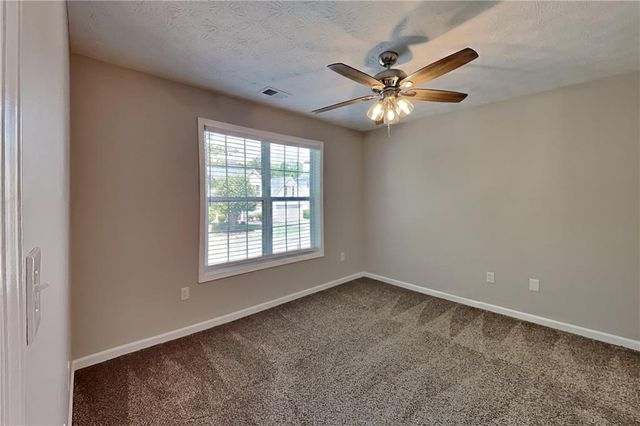 1504 Farmlake Drive SE, Mableton, GA 30126