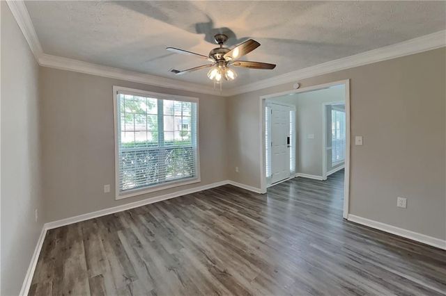 1504 Farmlake Drive SE, Mableton, GA 30126