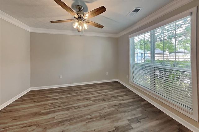1504 Farmlake Drive SE, Mableton, GA 30126