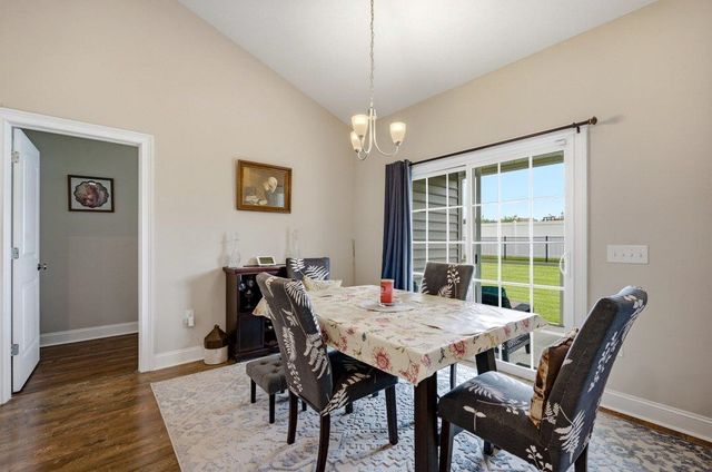 4017 Ridgewood Dr., Conway, SC 29526