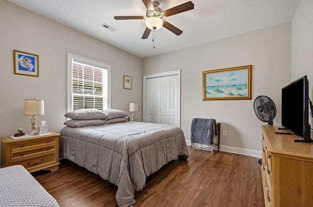 4017 Ridgewood Dr., Conway, SC 29526
