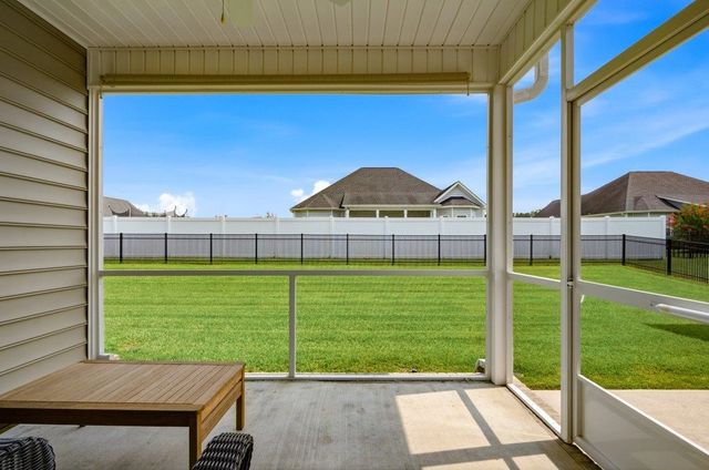 4017 Ridgewood Dr., Conway, SC 29526