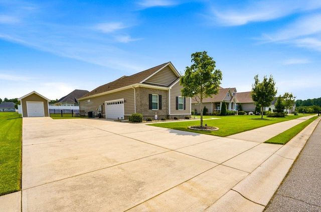 4017 Ridgewood Dr., Conway, SC 29526