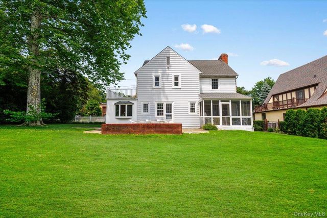 54 Strathmore Road, Scarsdale, NY 10583