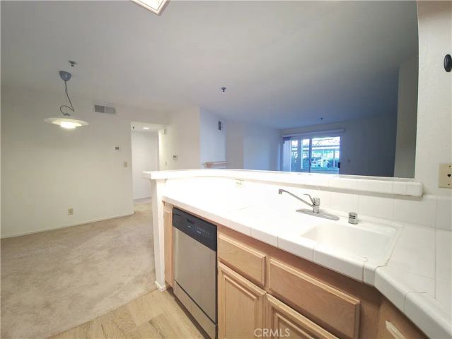 5728 Oak Bend Lane 202, Oak Park, CA 91377