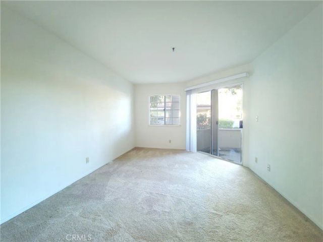 5728 Oak Bend Lane 202, Oak Park, CA 91377