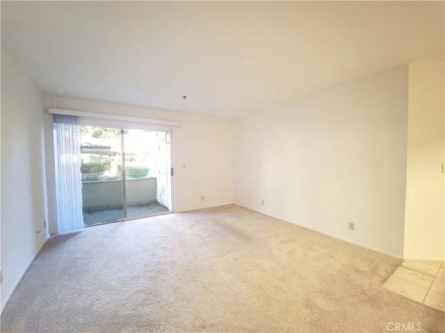 5728 Oak Bend Lane 202, Oak Park, CA 91377