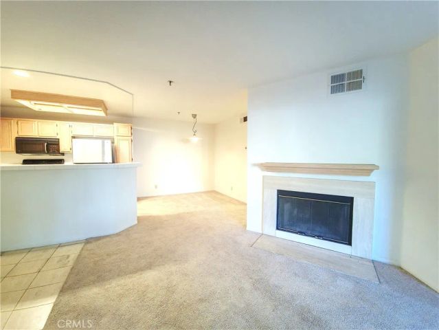 5728 Oak Bend Lane 202, Oak Park, CA 91377