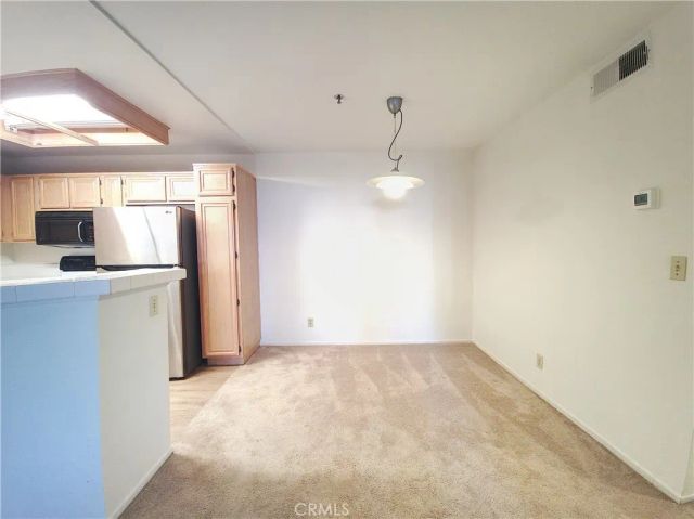 5728 Oak Bend Lane 202, Oak Park, CA 91377