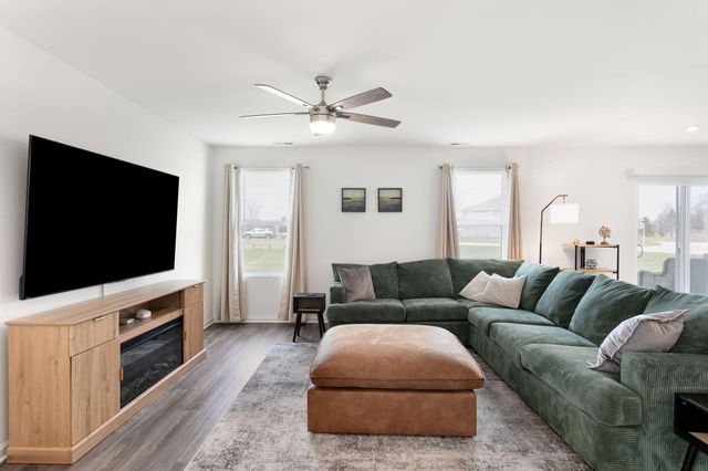 845 W Scipio Drive, La Porte, IN 46350