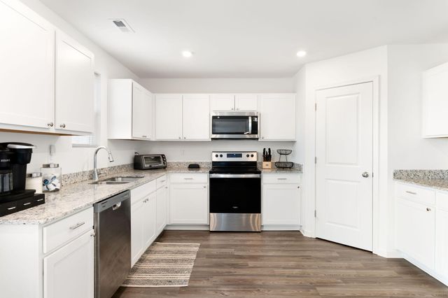 845 W Scipio Drive, La Porte, IN 46350