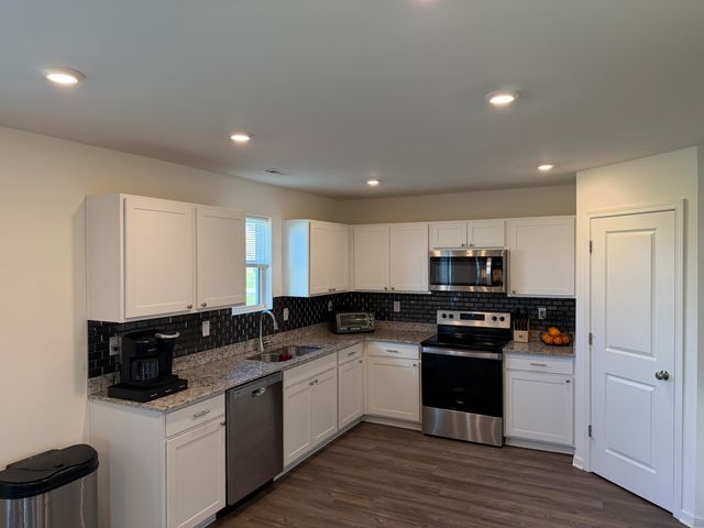 845 W Scipio Drive, La Porte, IN 46350