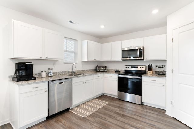 845 W Scipio Drive, La Porte, IN 46350