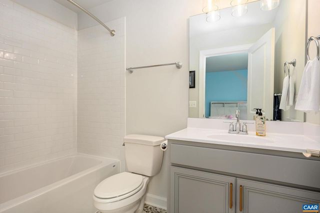 3707 THICKET RUN PL, Charlottesville, VA 22911