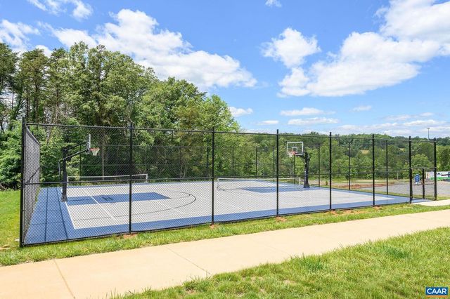 3707 THICKET RUN PL, Charlottesville, VA 22911