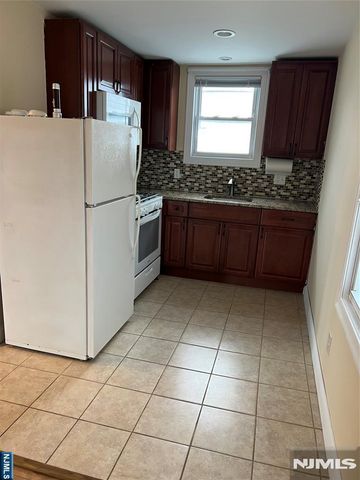 225-233 Argyle 2nd, Kearny, NJ 07032