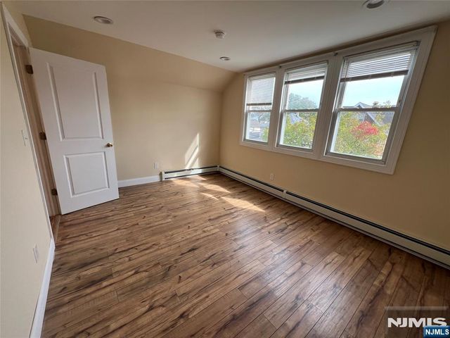 225-233 Argyle 2nd, Kearny, NJ 07032