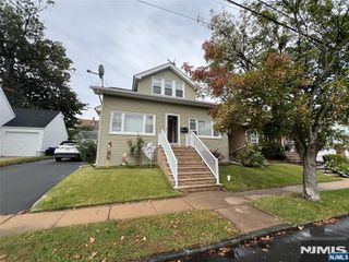 225-233 Argyle 2nd, Kearny, NJ 07032