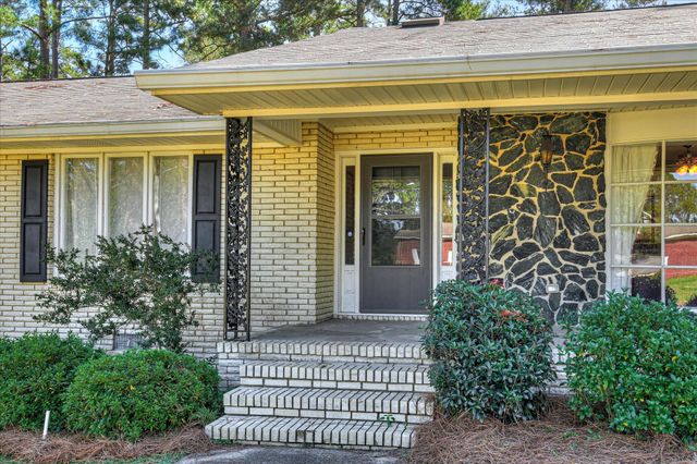 4036 S Goshen Lake Drive, Augusta, GA 30906