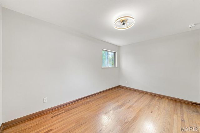 23 Country Squire Lane, St Louis, MO 63146