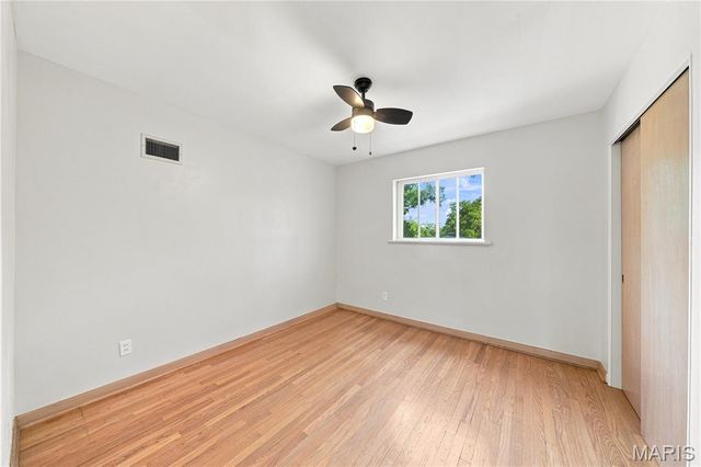 23 Country Squire Lane, St Louis, MO 63146