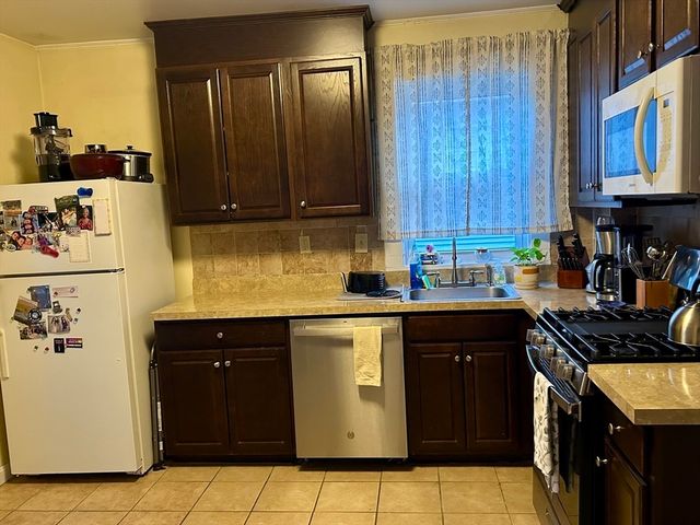 23 Montfern Ave 3, Boston, MA 02135
