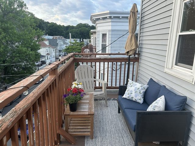 23 Montfern Ave 3, Boston, MA 02135