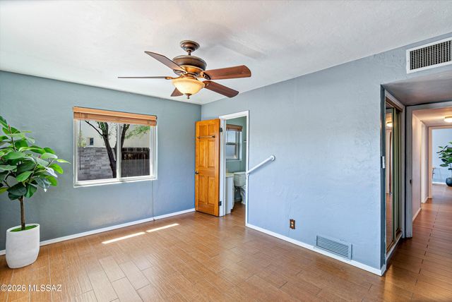 2107 E Lind Road, Tucson, AZ 85719